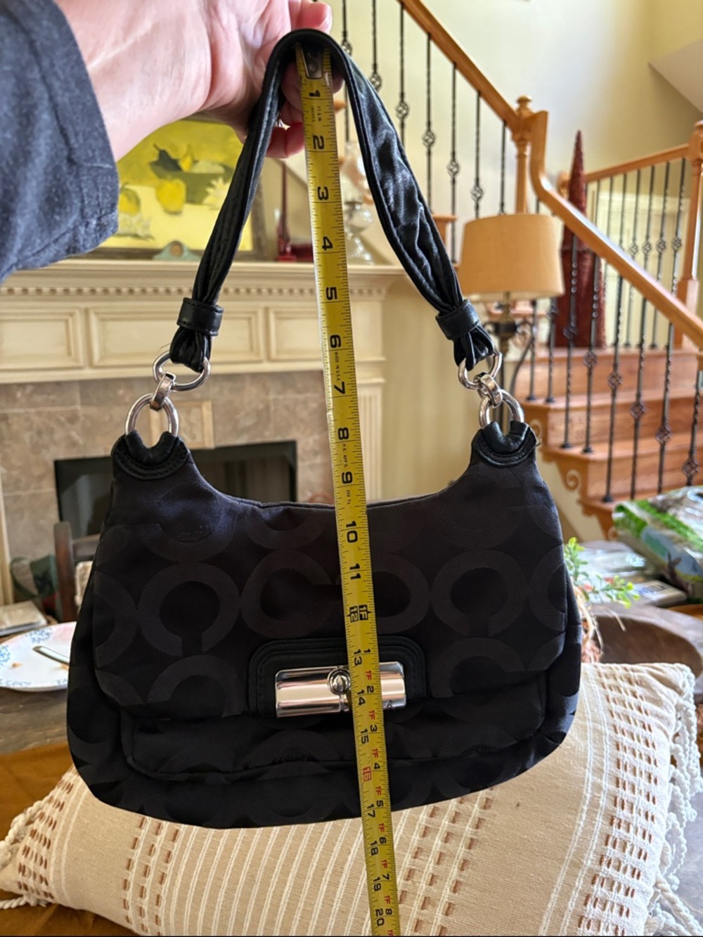 EUC Coach Black Signature Pattern Shoulder Bag - Picture 15 of 17